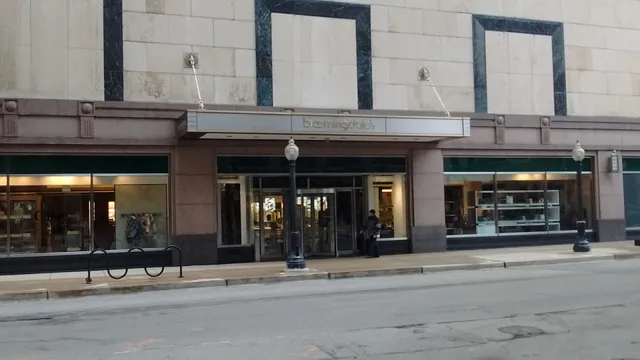 Bloomingdale's
