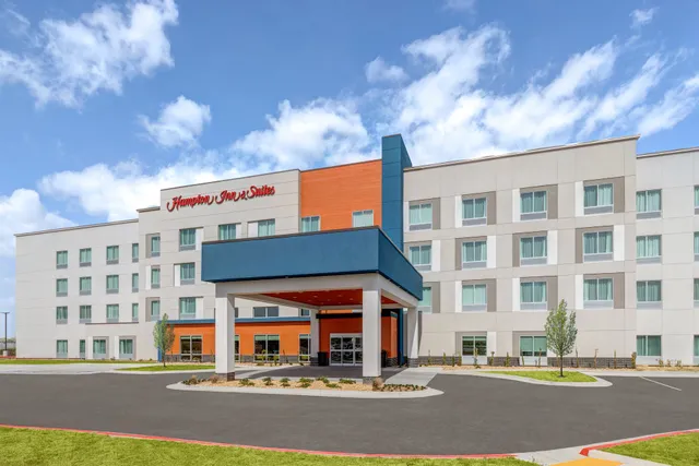 Hampton Inn & Suites Little Rock Airport