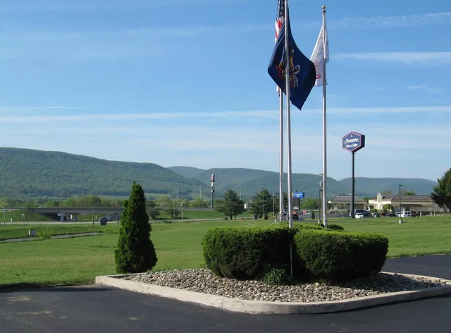 Hampton Inn & Suites Lamar