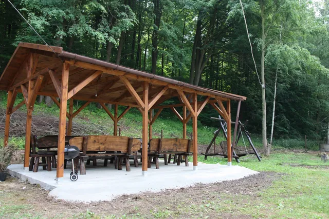 Dom nad Bobrem "Agatowe Kamyki"