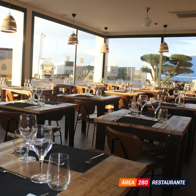 Restaurante Área 280 Zaragoza (Los Olivos)