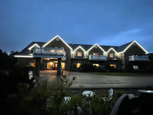 Super Luxury Mansion & Green Retreat In Plains PA