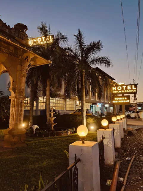 StayGuru Hotel Kutch Elegance