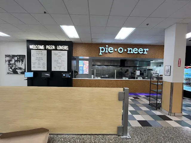 Pie.o.neer Pizza Bar