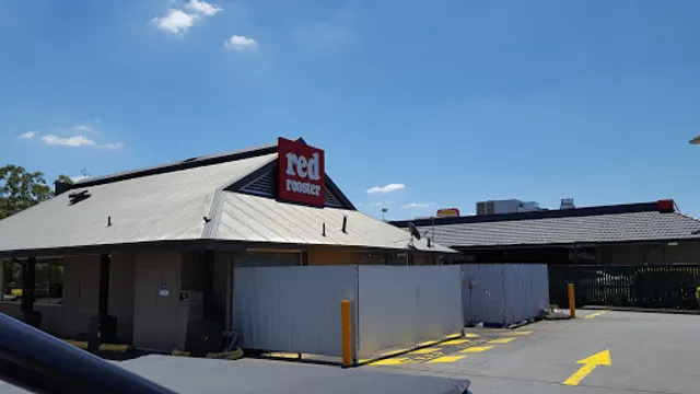 Red Rooster Logan Hyperdome Food Court