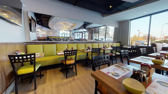 Petinos Boucherville