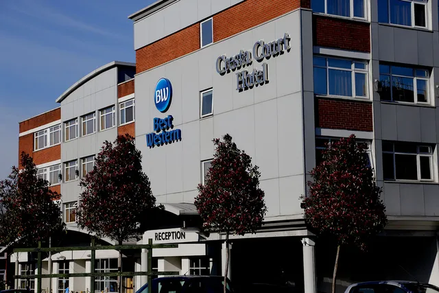 Best Western Cresta Court Hotel