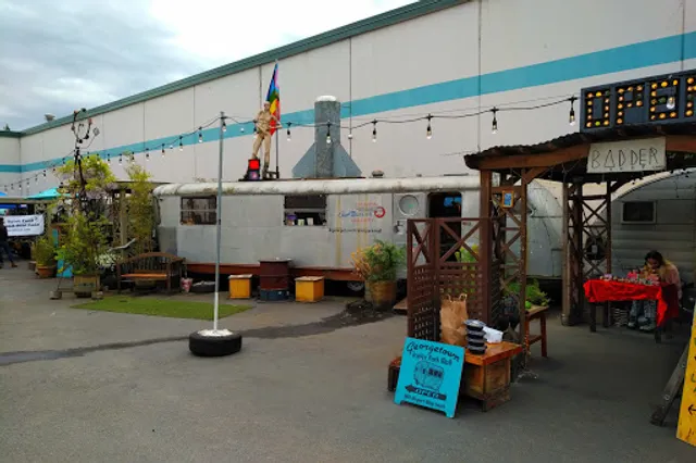 Georgetown Trailer Park Mall