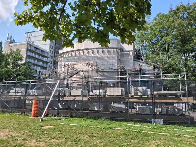 Paul Desmarais Theatre