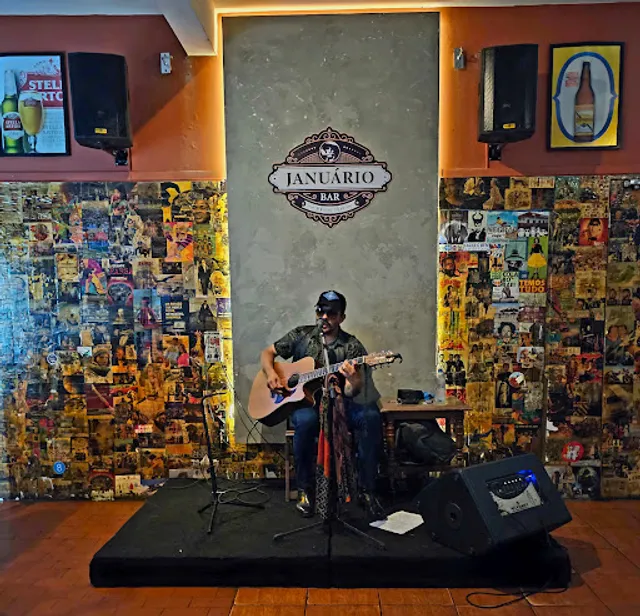 Januário Bar