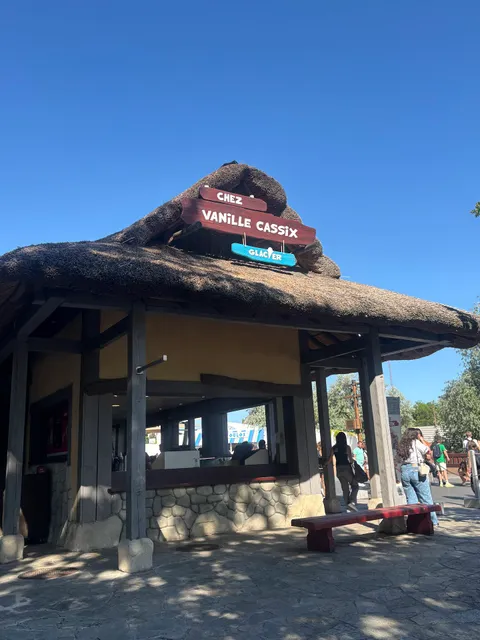 Louise au parc Astérix