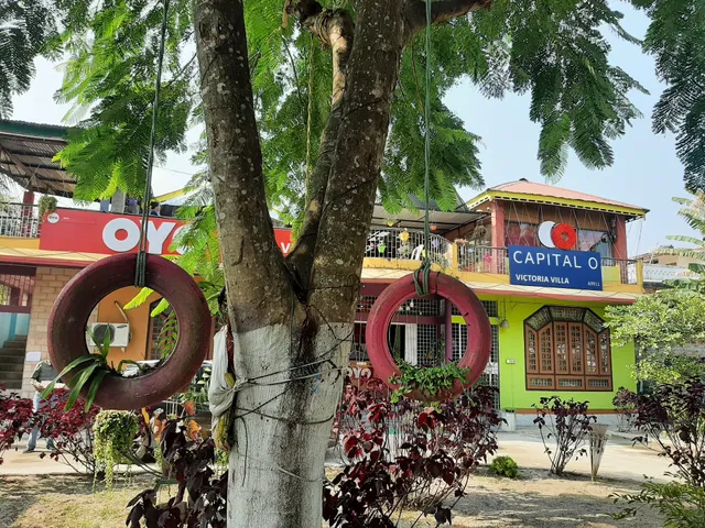 OYO 12808 Victoria Villa