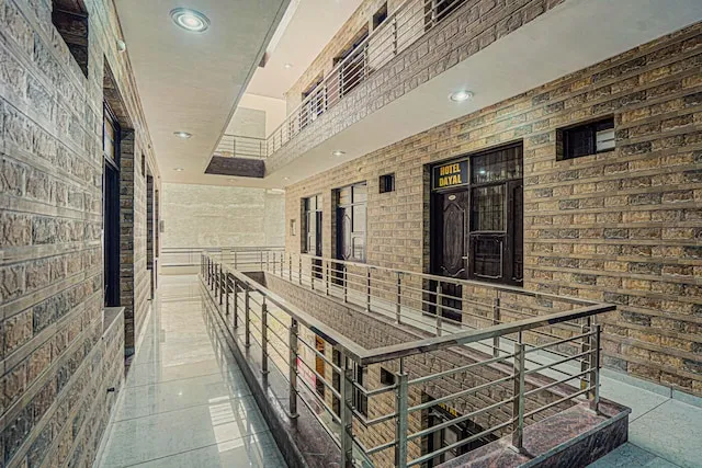 Capital O Hotel Dayal