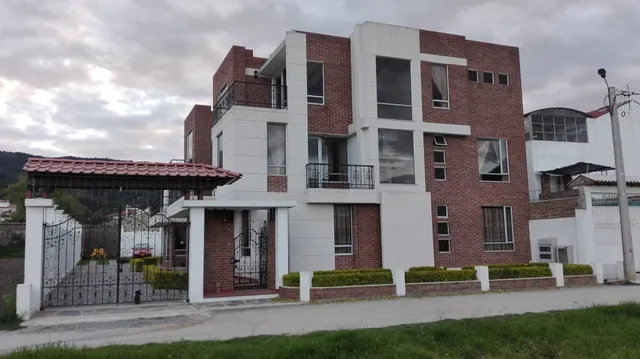 Valle De Iraka Aparta - Hotel