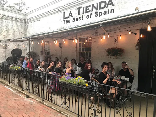 La Tienda Tapas Bar