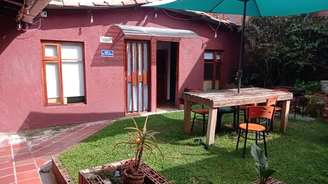 hostal la parada del tren