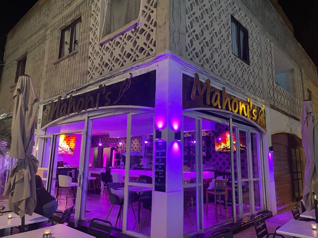 Mahoni's Tapas Bar