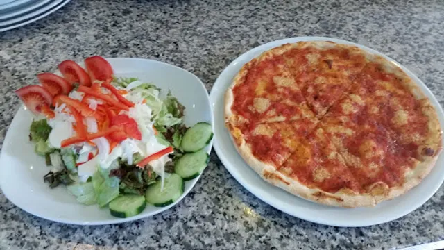 Pizzeria & Eiscafe La Rosa