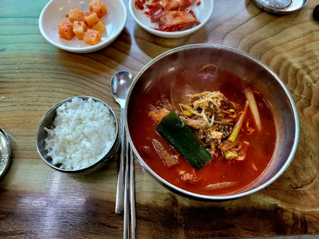 황소가마솥육개장