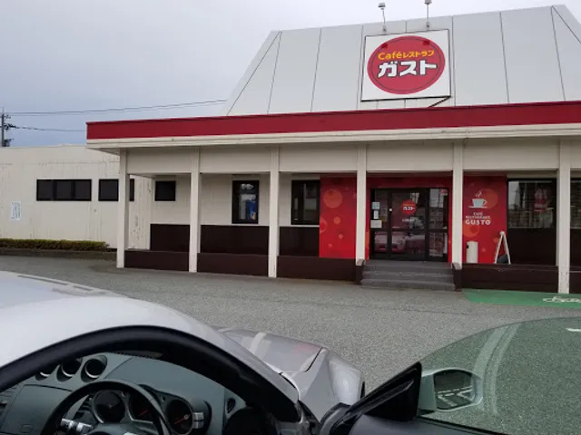 ガスト 福井春江店