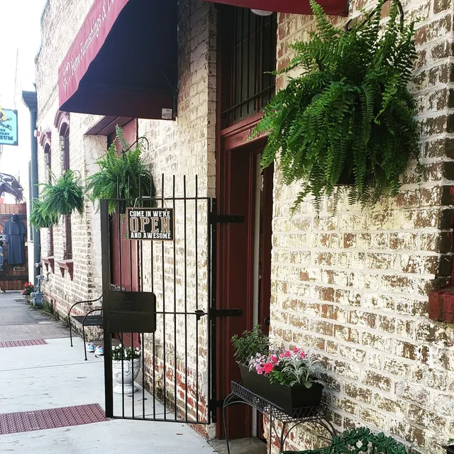 GCD Home Furnishings & Decor