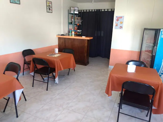 Tanuki Snack & Games