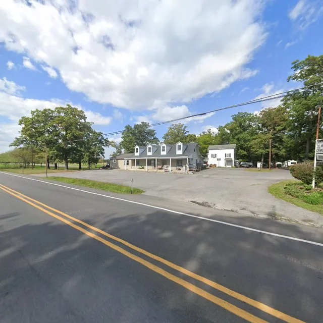 White Oak Trading Post/Campground