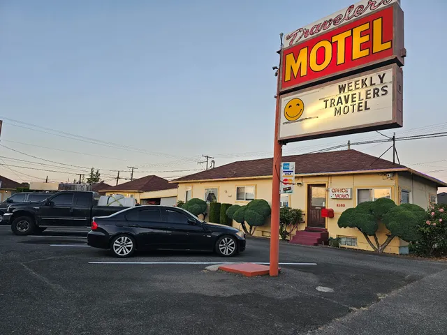 Travelers Motel
