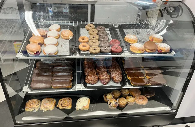 Pardy's Donuts & More