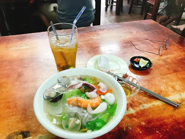 山八越南美食 Shan Ba Vietnamese Restaurant Qllan An Viet Nam