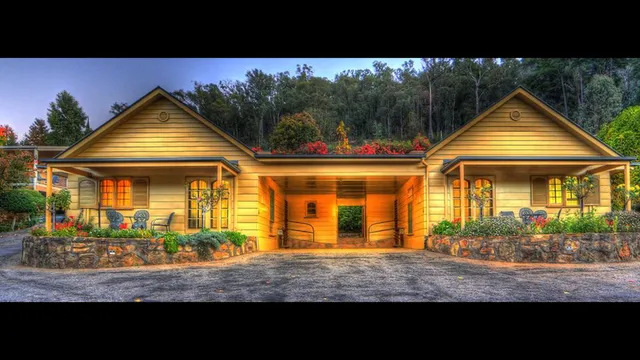 Chestnut Tree Holiday Units