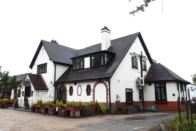 The Bell and Bottle in Knowl Hill