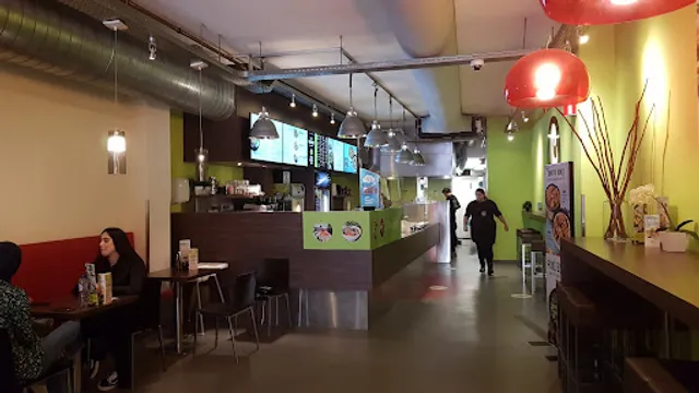 Eazie Delft | Asian Wok - Poké bowl - Bites and Drinks