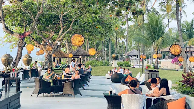 Sunset Beach Bar & Grill