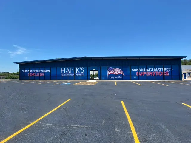 Hank's Fine Furniture