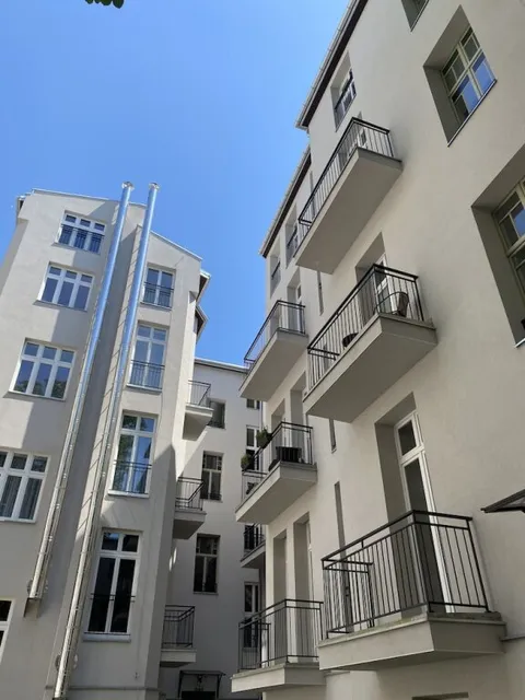 Starowiślna 41 - 43 by PI Apartments