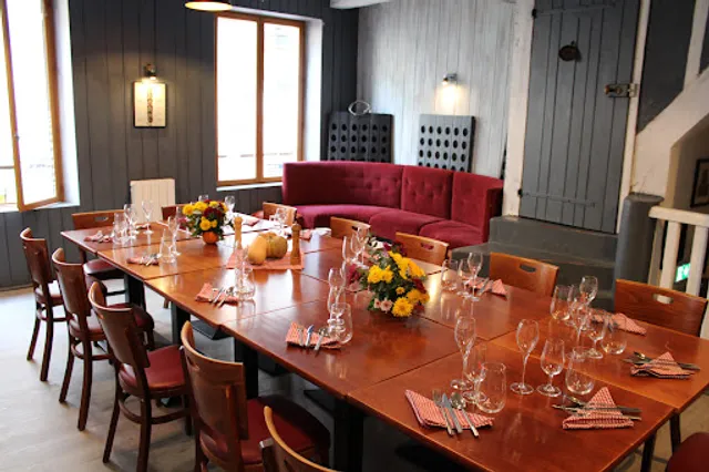 L’Ouvrée, Bar à vins, Restaurant & Caviste