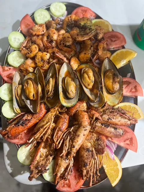 Mariscos El Guero Estilo Nayarit