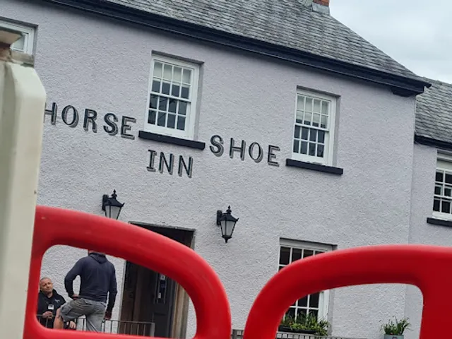 Horse Shoe Inn