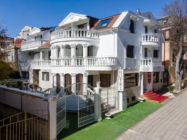HOTEL IMPERIA