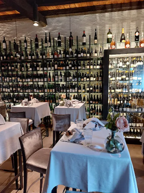 Enoteca Ansitz Pillhof