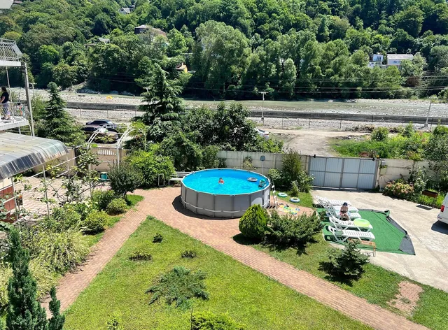 Gostevoy Dom "Skarlett"