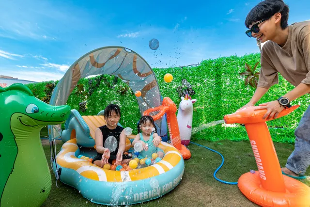 冬映民宿 愛毛孩包棟民宿 寵物極度友善 120吋大螢幕各類影音平台 夜店風獨立影音室 露營風庭院