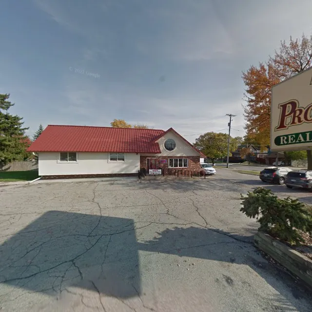 CENTURY 21 Signature Realty - Bay City