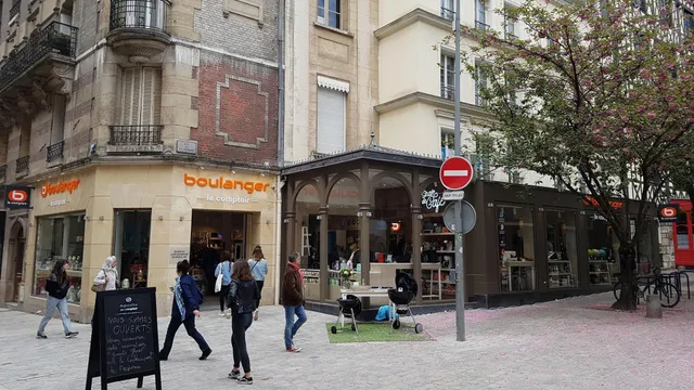 Boulanger Rouen Centre Le Comptoir