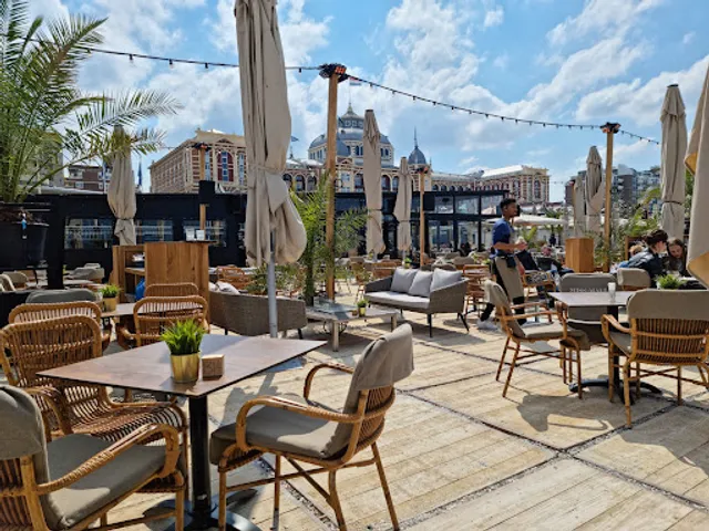 Miss Maui Beachhouse