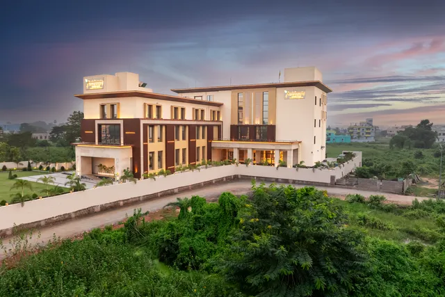 Krishna's Courtyard Hotel and Convention Hall In Cuttack