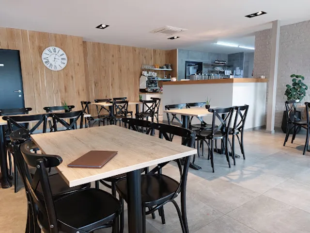 T Bagetje, Fast food