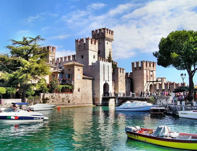 Harmony Sirmione Foresteria Lombarda