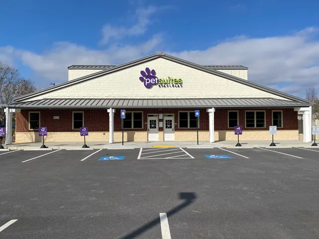 PetSuites Johns Creek